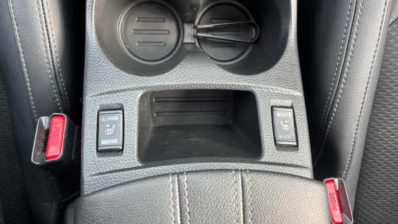 Nissan Qashqai 1.3 DiG-T 160 Tekna 5dr Petrol Hatchback